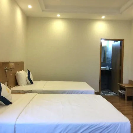 Thanh Truc Hotel Ca Mau Exterior photo